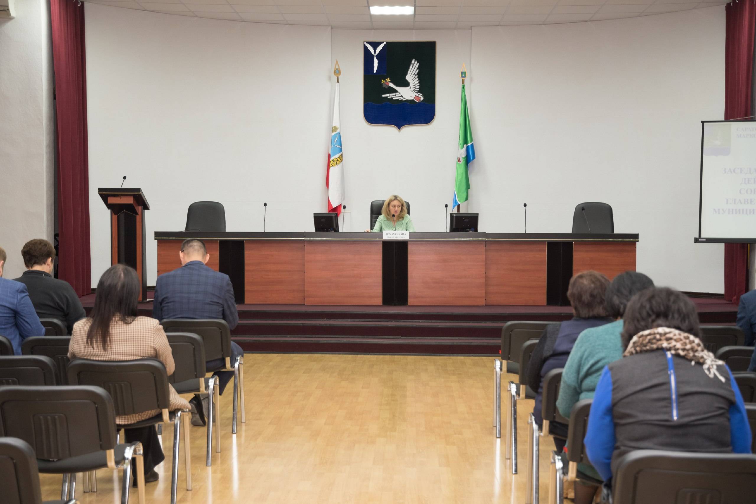 На сельские улицы Марксовского района приходит свет